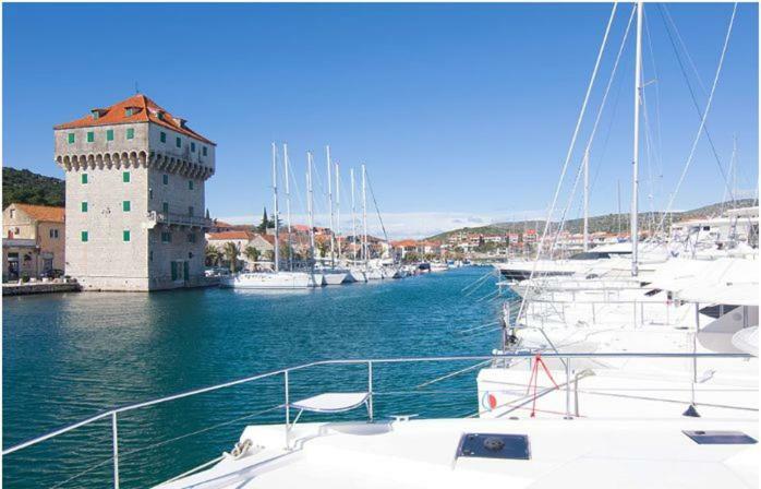 Villa Cruiser Marina Exteriér fotografie